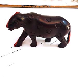 Hand - Carved wooden Leopard sculpture